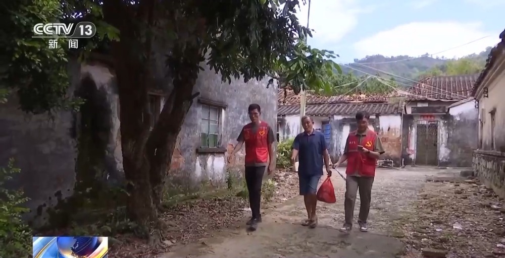 沙”逼近 广东多地提前转移安置群众pg电