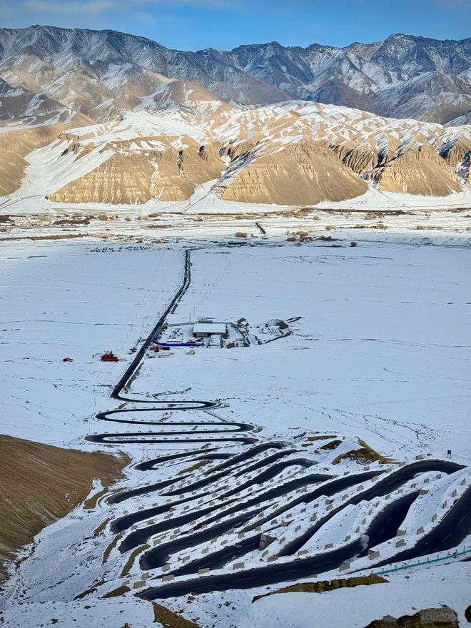 旅行社实测：问疆行999分登顶避坑指南全解析pg电子免费模拟